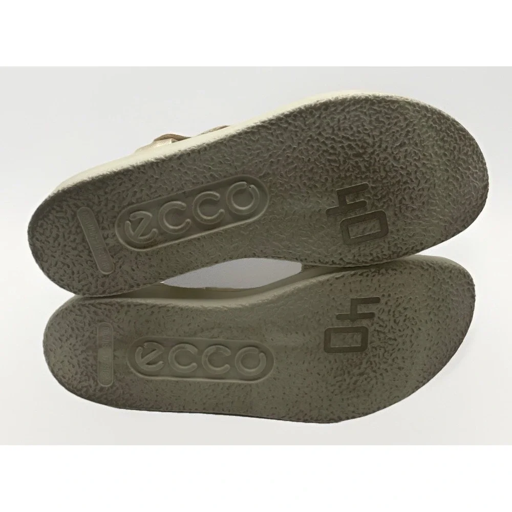 ECCO Z5741 Flowt Women's Metallic Gold Leather Flat Sandal Size 40‎  9-9.5